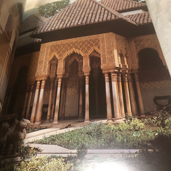 Vintage The Alhambra Book - Picture 7 of 8